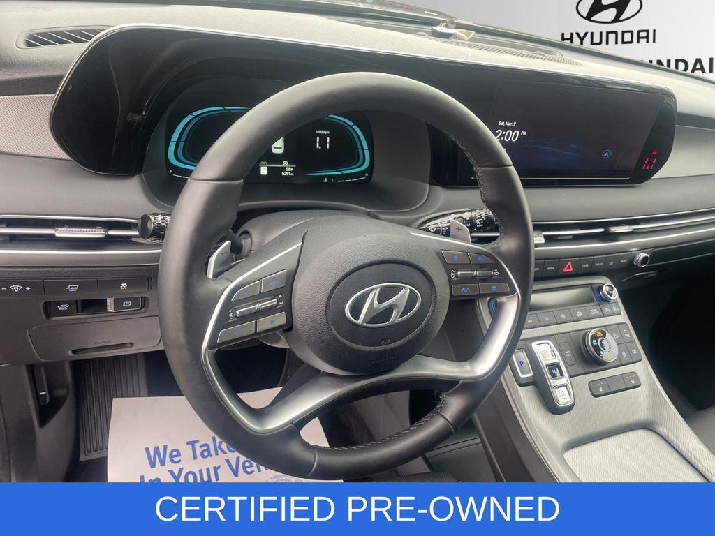 used 2025 Hyundai Palisade car, priced at $40,307