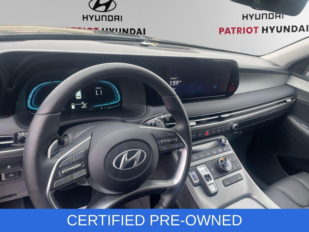 used 2025 Hyundai Palisade car, priced at $40,307