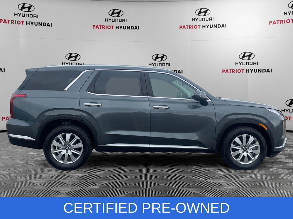 used 2025 Hyundai Palisade car, priced at $40,307