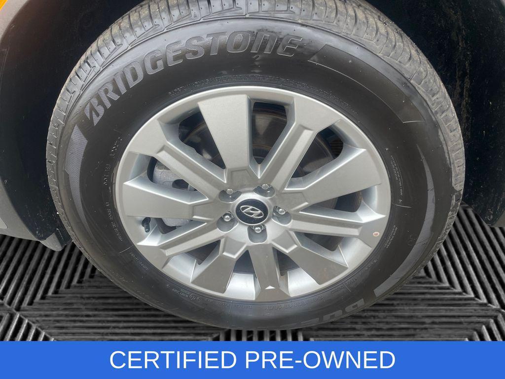 used 2025 Hyundai Palisade car, priced at $40,307