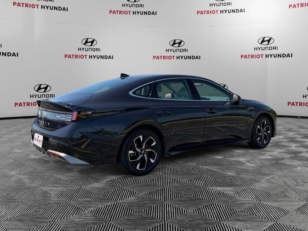 used 2025 Hyundai Sonata car, priced at $22,249
