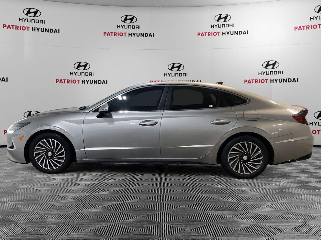 used 2021 Hyundai Sonata car, priced at $16,253