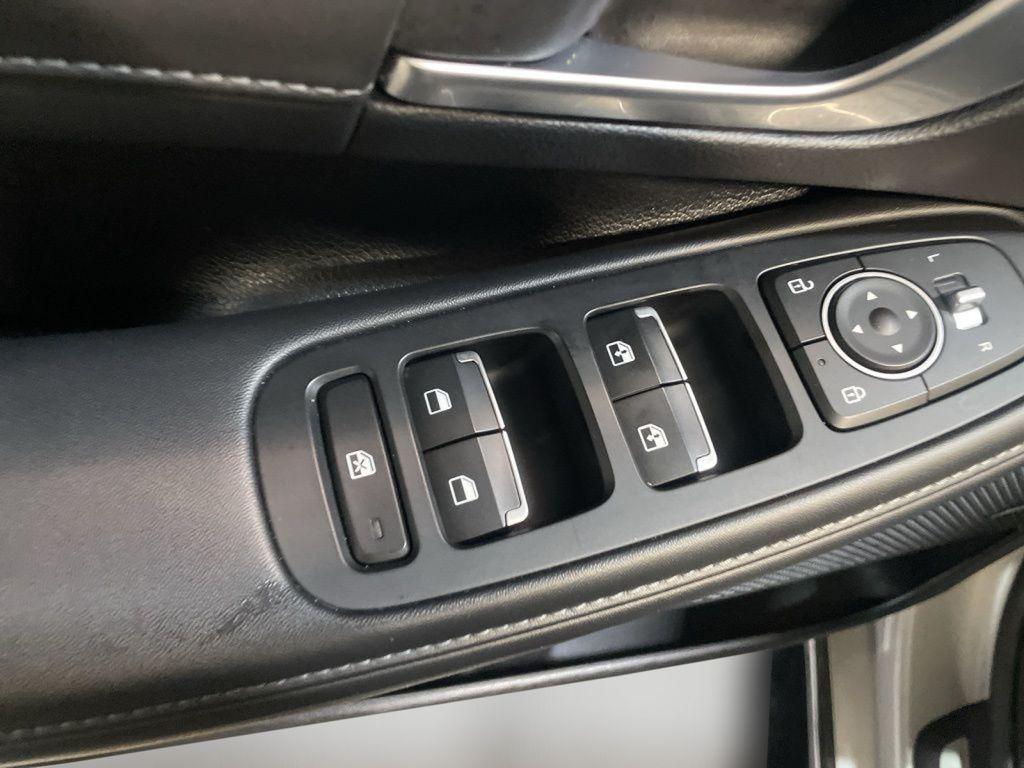 used 2021 Hyundai Sonata car, priced at $16,253