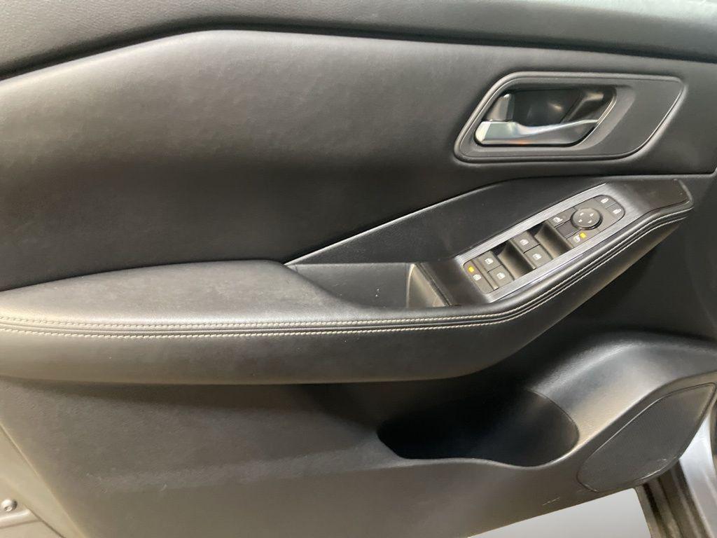 used 2024 Nissan Rogue car, priced at $22,984