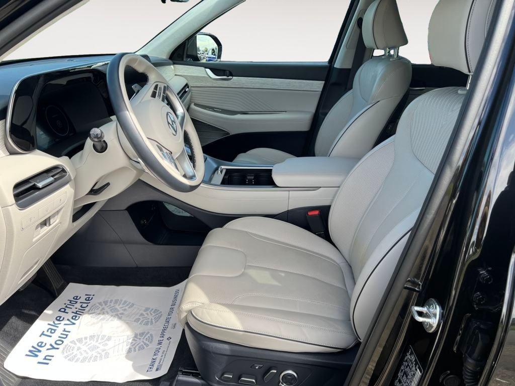 used 2024 Hyundai Palisade car, priced at $40,441