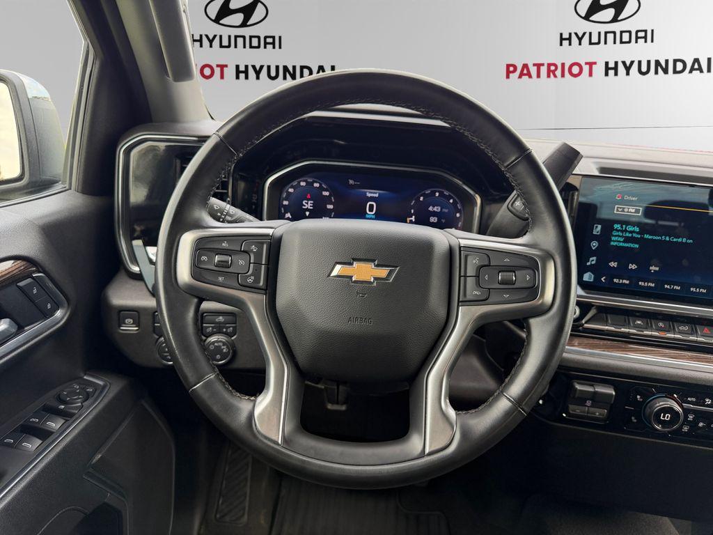 used 2025 Chevrolet Silverado 1500 car, priced at $37,862