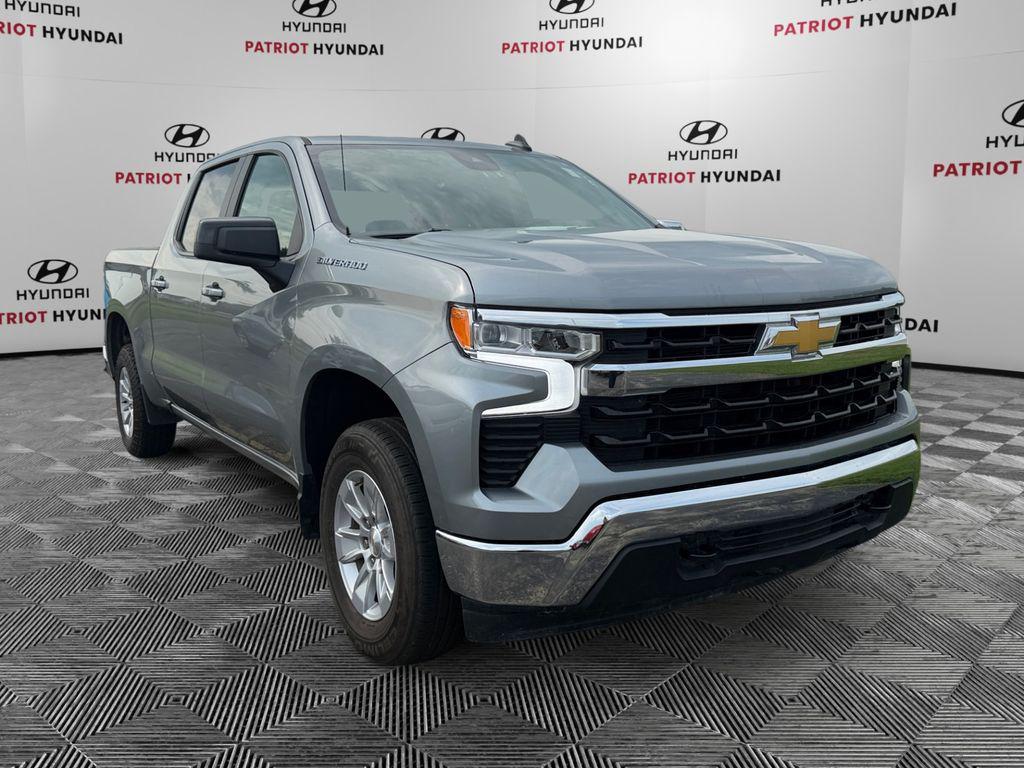 used 2025 Chevrolet Silverado 1500 car, priced at $38,187