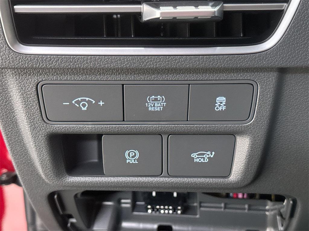 new 2025 Hyundai Sonata Hybrid car, priced at $32,684