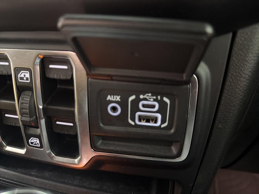 used 2021 Jeep Wrangler Unlimited car, priced at $26,994