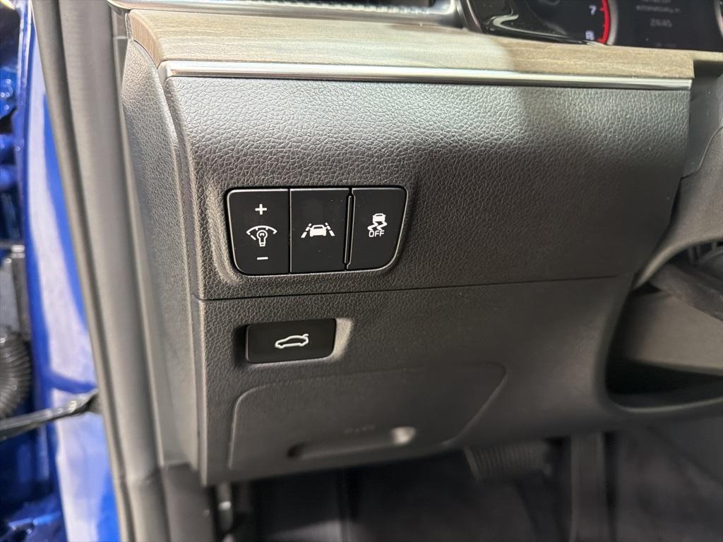 used 2024 Kia K5 car, priced at $25,774