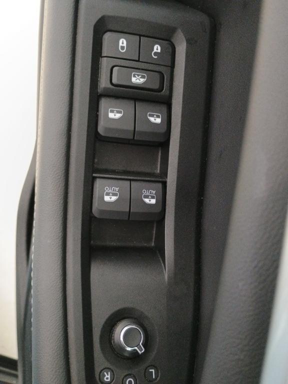 used 2024 Jeep Grand Cherokee L car, priced at $30,844