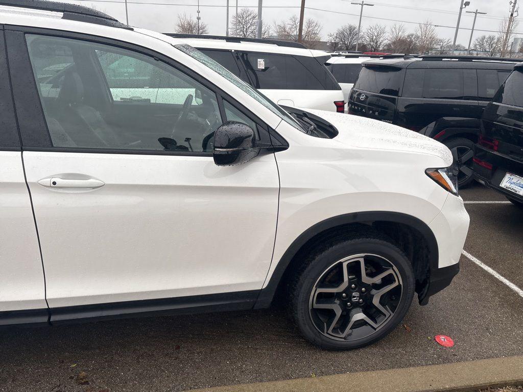 used 2023 Honda Passport car, priced at $35,944