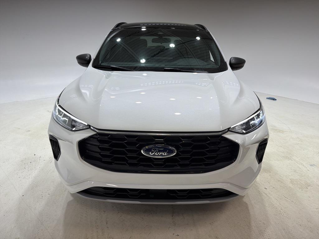 used 2023 Ford Escape car, priced at $20,944