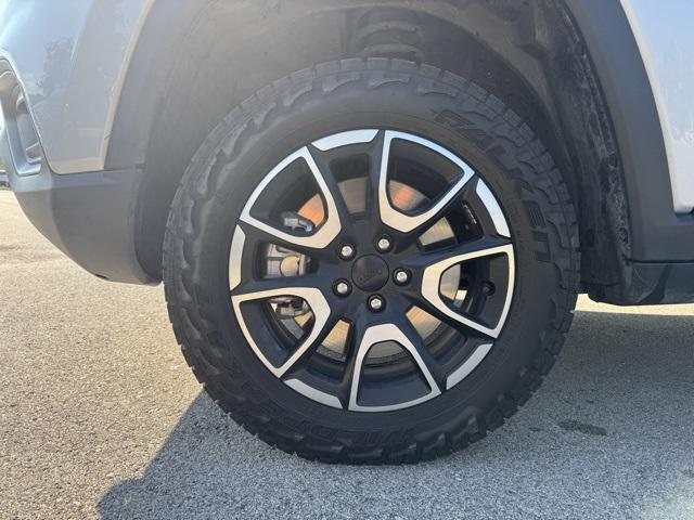 used 2024 Jeep Compass car, priced at $22,224