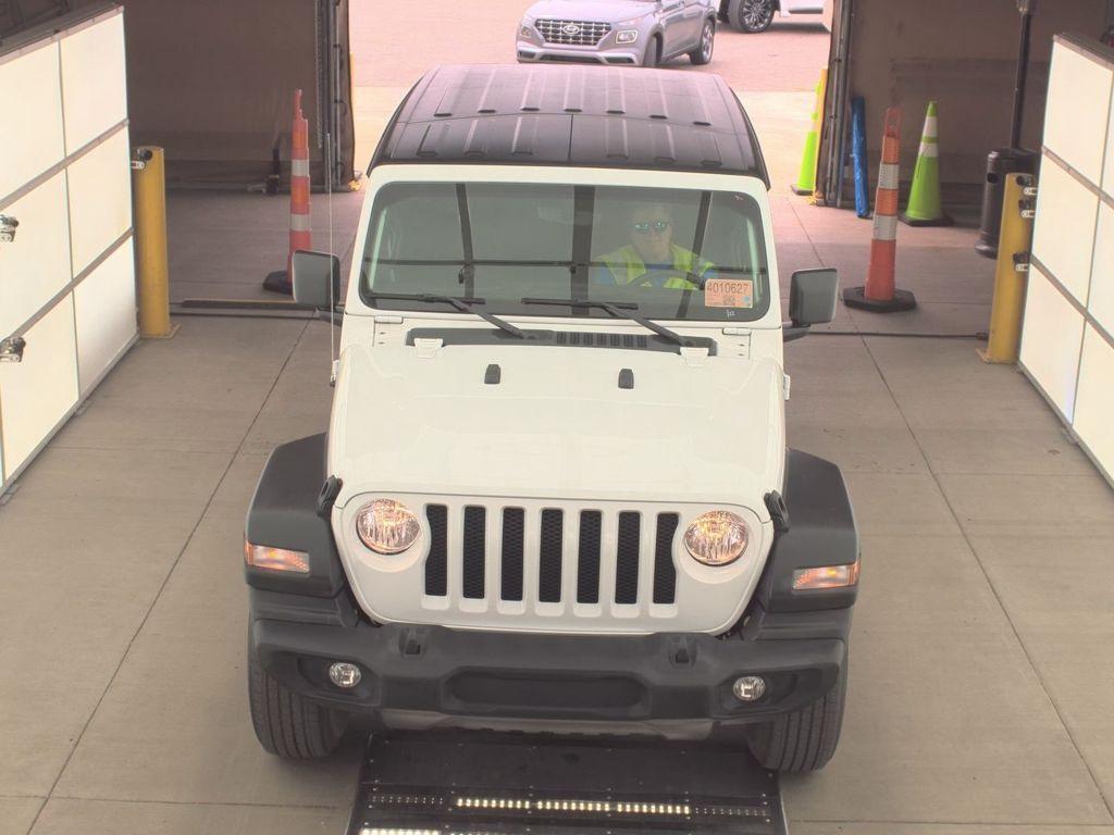 used 2022 Jeep Wrangler Unlimited car, priced at $27,494