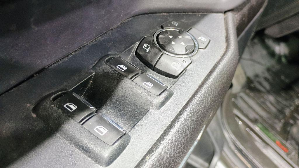 used 2018 Ford Expedition car, priced at $18,994