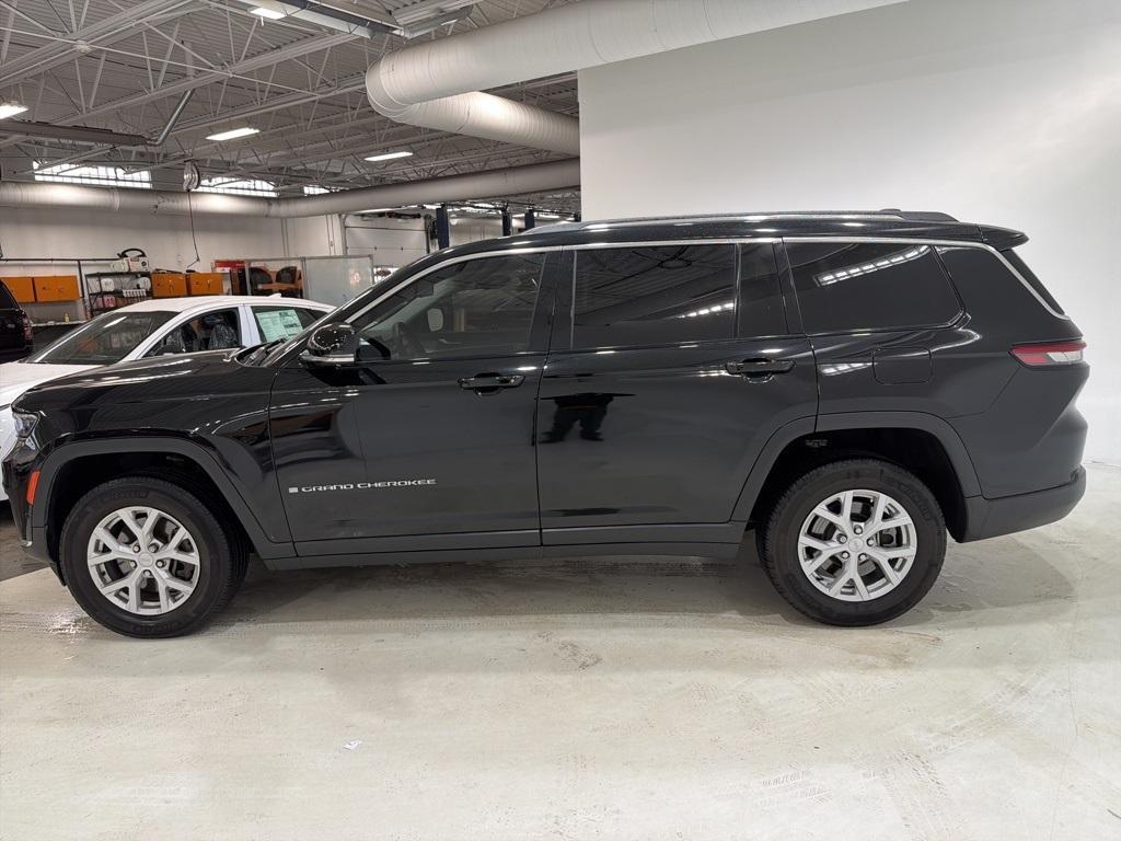 used 2023 Jeep Grand Cherokee L car, priced at $26,224