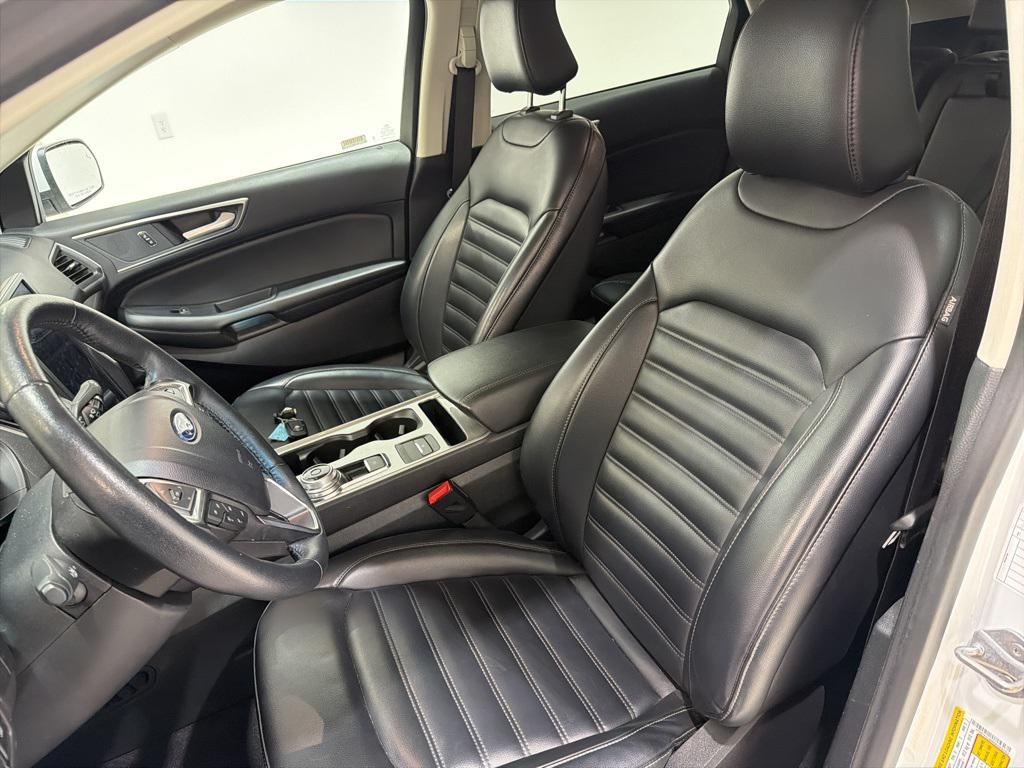 used 2024 Ford Edge car, priced at $20,444