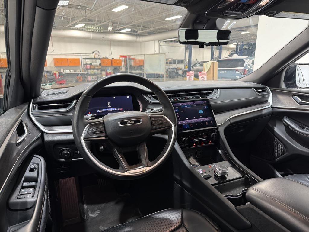 used 2024 Jeep Grand Cherokee L car, priced at $29,844