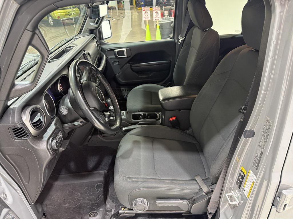 used 2022 Jeep Wrangler Unlimited car, priced at $27,494