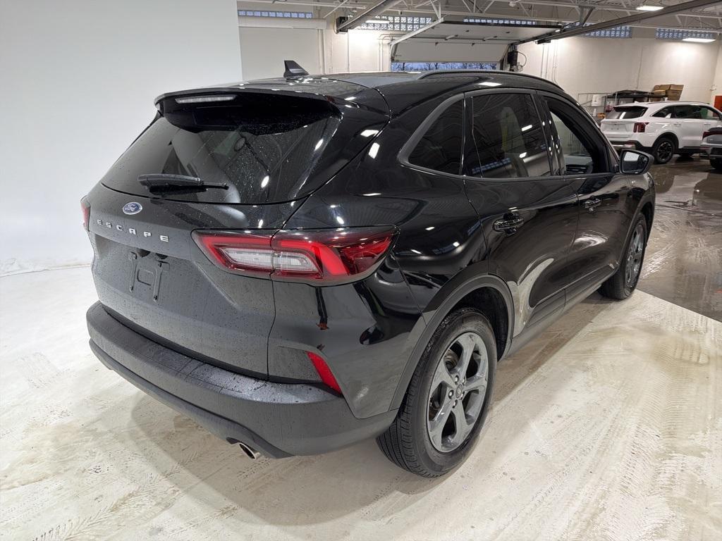 used 2025 Ford Escape car, priced at $21,994