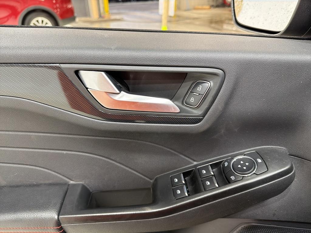 used 2025 Ford Escape car, priced at $21,994