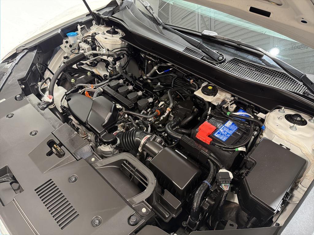 used 2025 Honda CR-V car, priced at $29,224