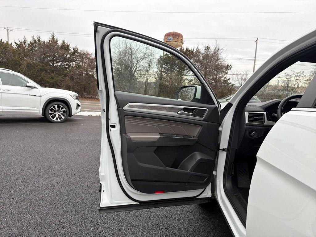 used 2022 Volkswagen Atlas Cross Sport car, priced at $25,859