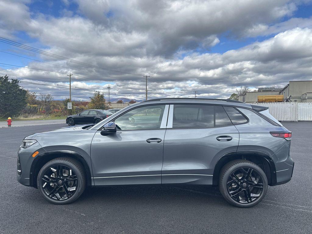 new 2026 Volkswagen Tiguan car, priced at $39,087