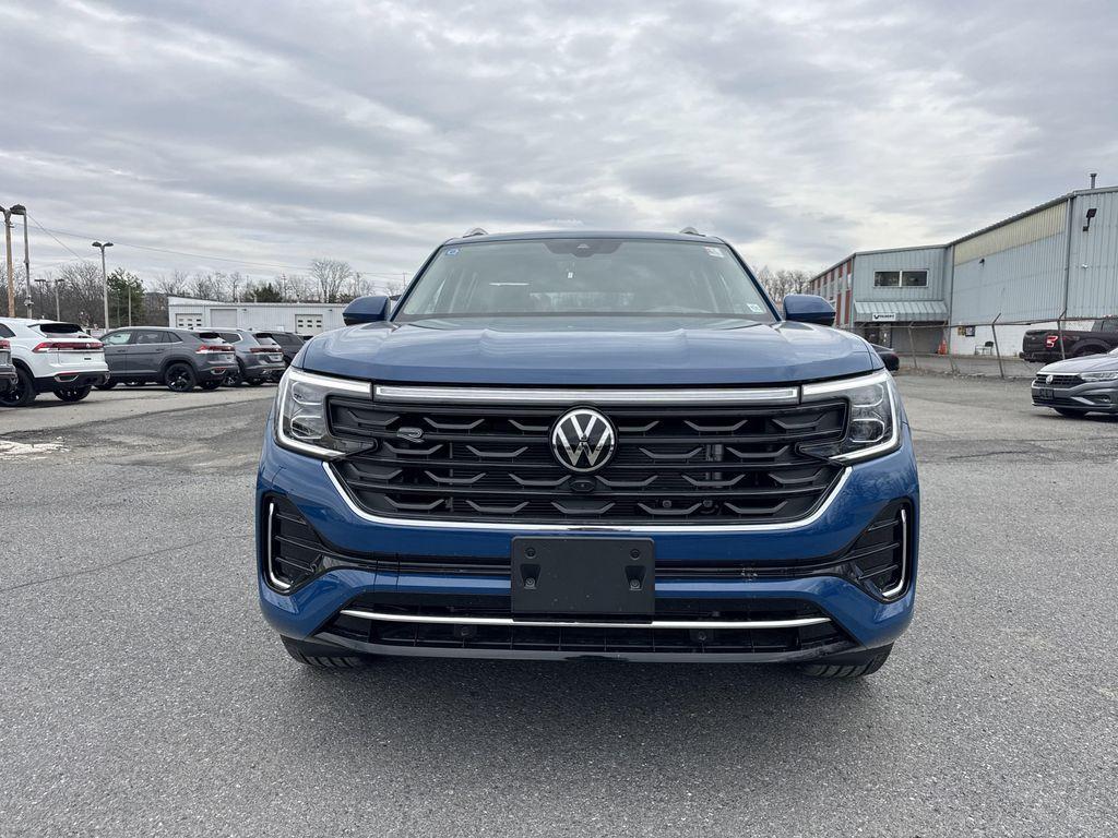 new 2025 Volkswagen Atlas car, priced at $55,235
