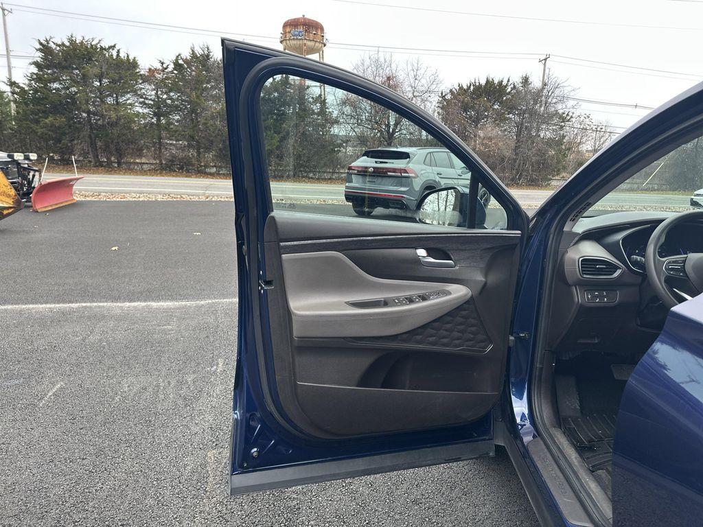 used 2020 Hyundai Santa Fe car, priced at $12,295