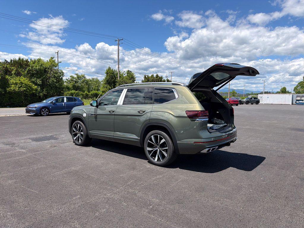 new 2026 Volkswagen Atlas car, priced at $52,618