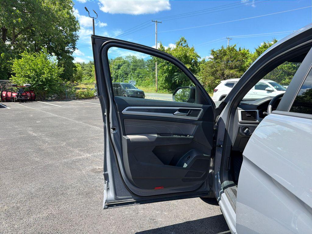 used 2023 Volkswagen Atlas Cross Sport car, priced at $31,670