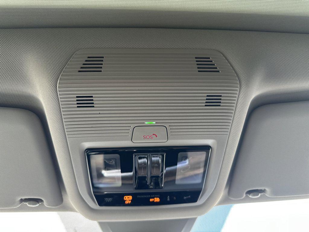 new 2026 Volkswagen Atlas car, priced at $55,203