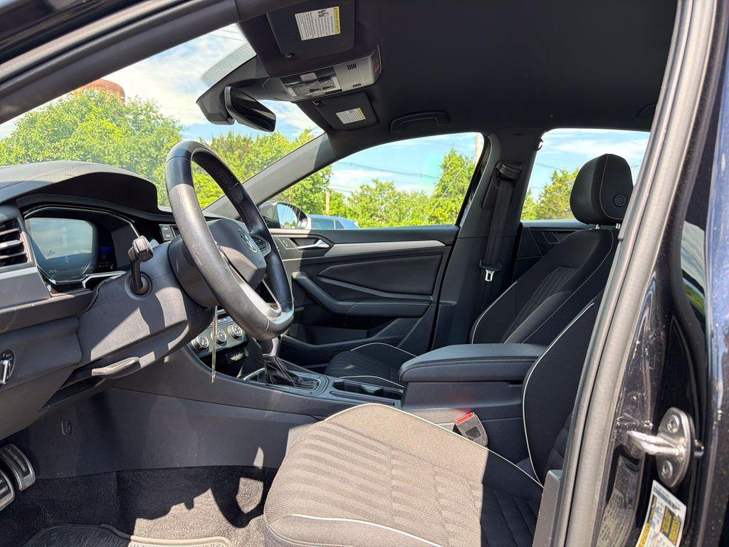 used 2024 Volkswagen Jetta car, priced at $20,077