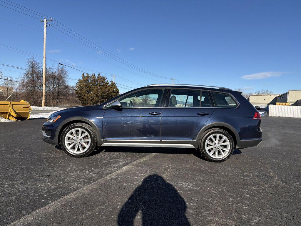 used 2017 Volkswagen Golf Alltrack car, priced at $14,795