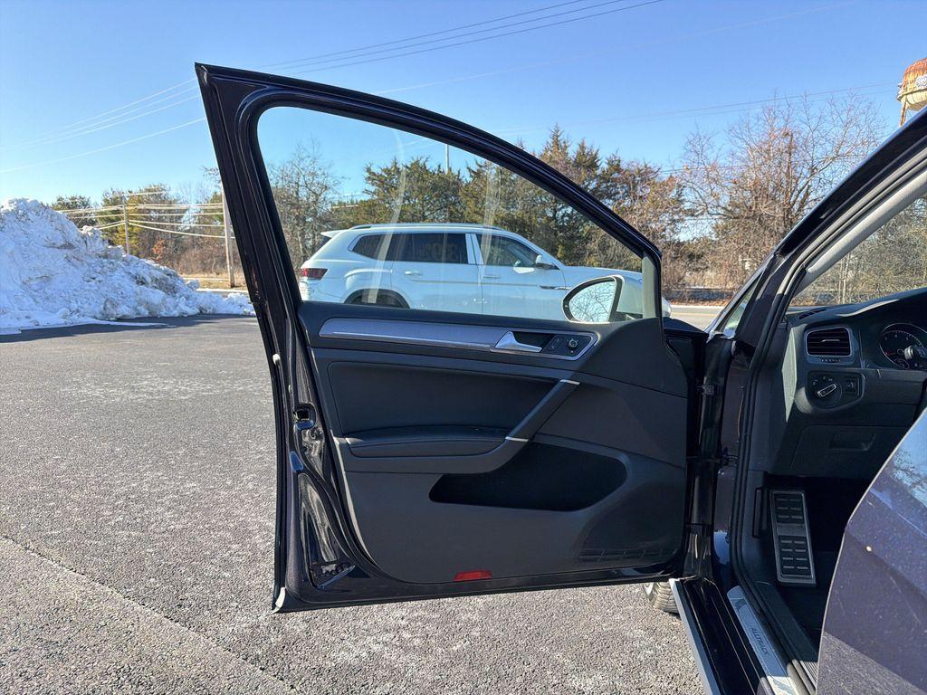 used 2017 Volkswagen Golf Alltrack car, priced at $14,795