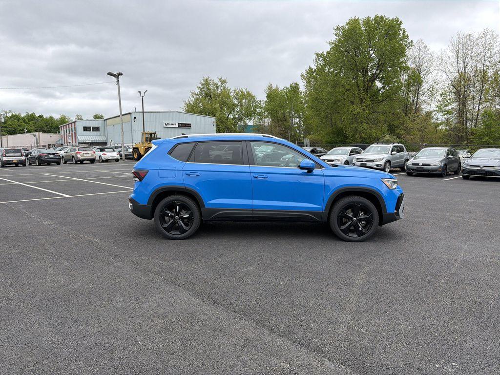 new 2026 Volkswagen Taos car, priced at $36,998