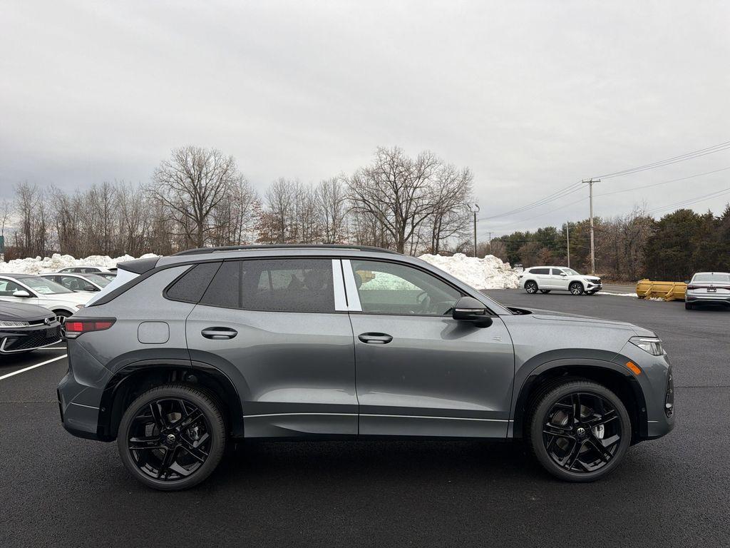 new 2026 Volkswagen Tiguan car, priced at $38,932
