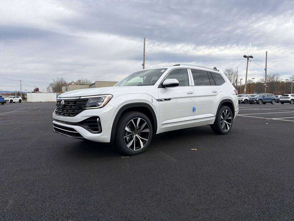new 2026 Volkswagen Atlas car, priced at $52,703