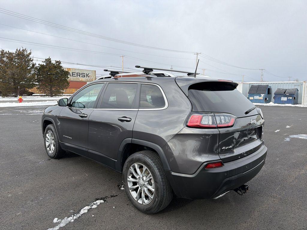 used 2021 Jeep Cherokee car, priced at $16,695