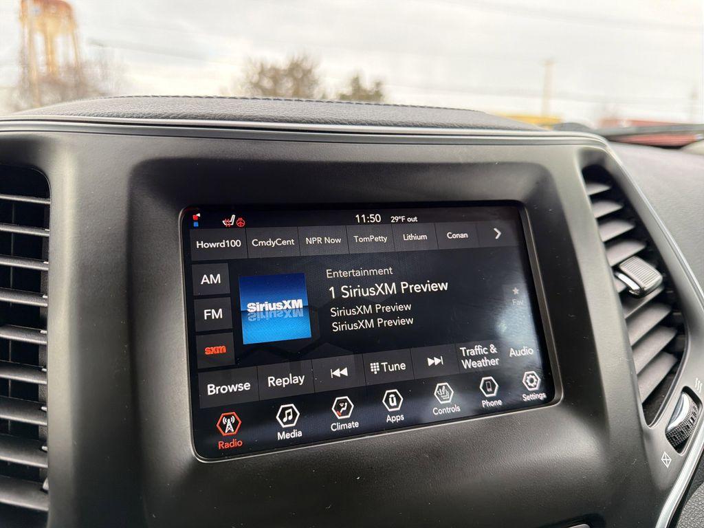 used 2021 Jeep Cherokee car, priced at $16,695