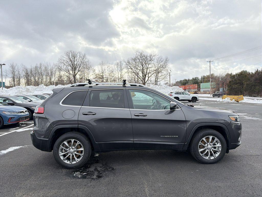 used 2021 Jeep Cherokee car, priced at $16,695