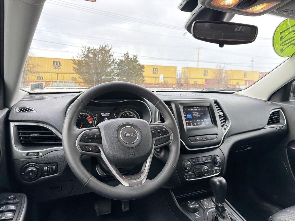 used 2021 Jeep Cherokee car, priced at $16,695