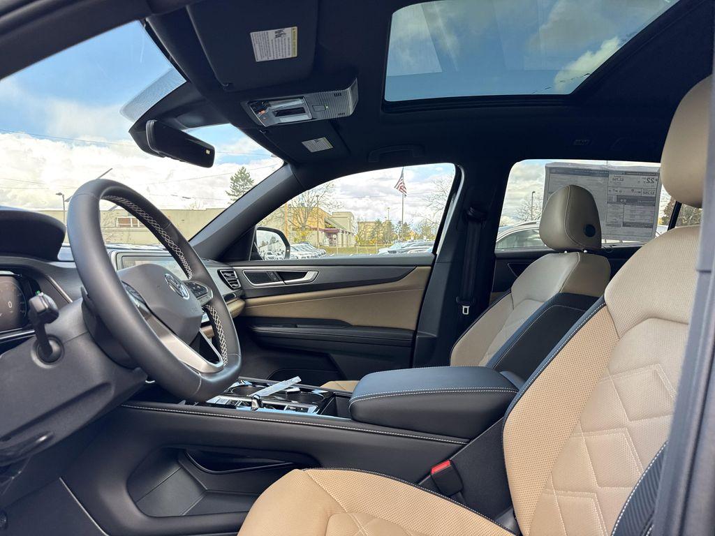 new 2026 Volkswagen Atlas Cross Sport car, priced at $44,283