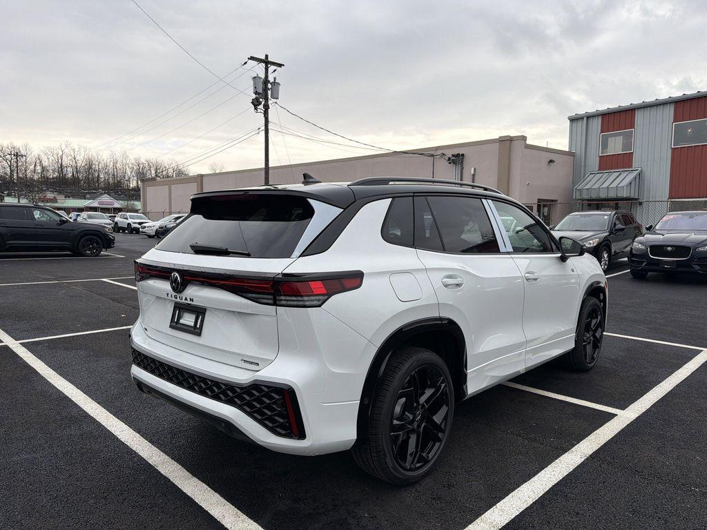 new 2026 Volkswagen Tiguan car, priced at $39,375
