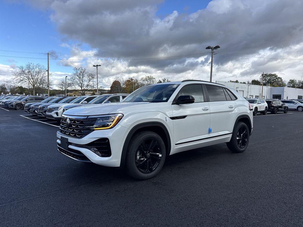 new 2026 Volkswagen Atlas Cross Sport car, priced at $49,133