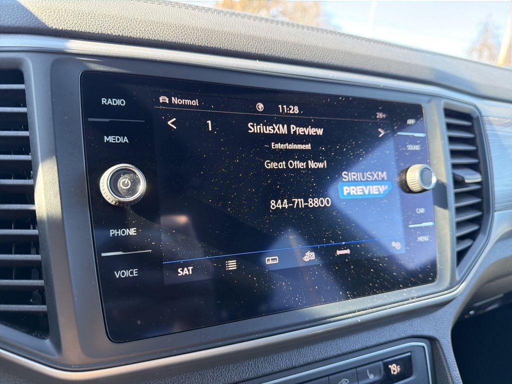 used 2020 Volkswagen Atlas Cross Sport car, priced at $14,995