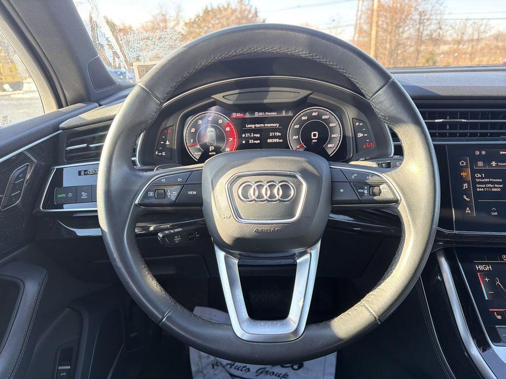 used 2021 Audi Q7 car, priced at $26,095