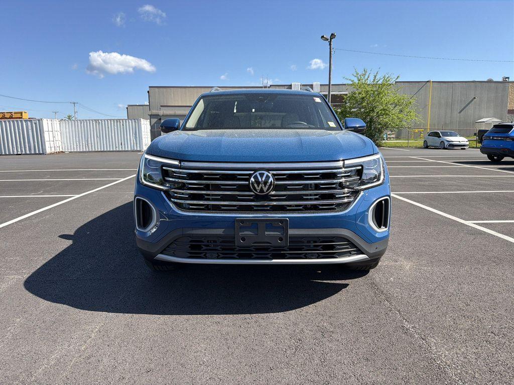 new 2026 Volkswagen Atlas car, priced at $47,858